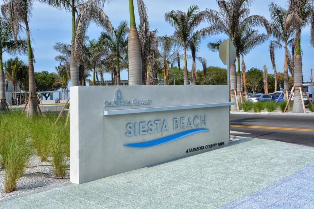 Siesta Key Village-Suite #4: A Block To The Beach! Sarasota Exteriér fotografie